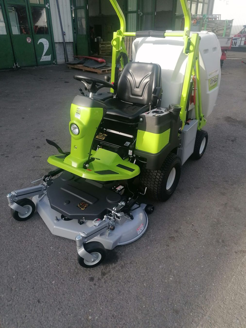 Tagliaerba: Aufsitzmäher/Rasenmäher Grillo FD 500 – Nuovo e nell'imballaggio originale da Mels venduto da lad_8ctm