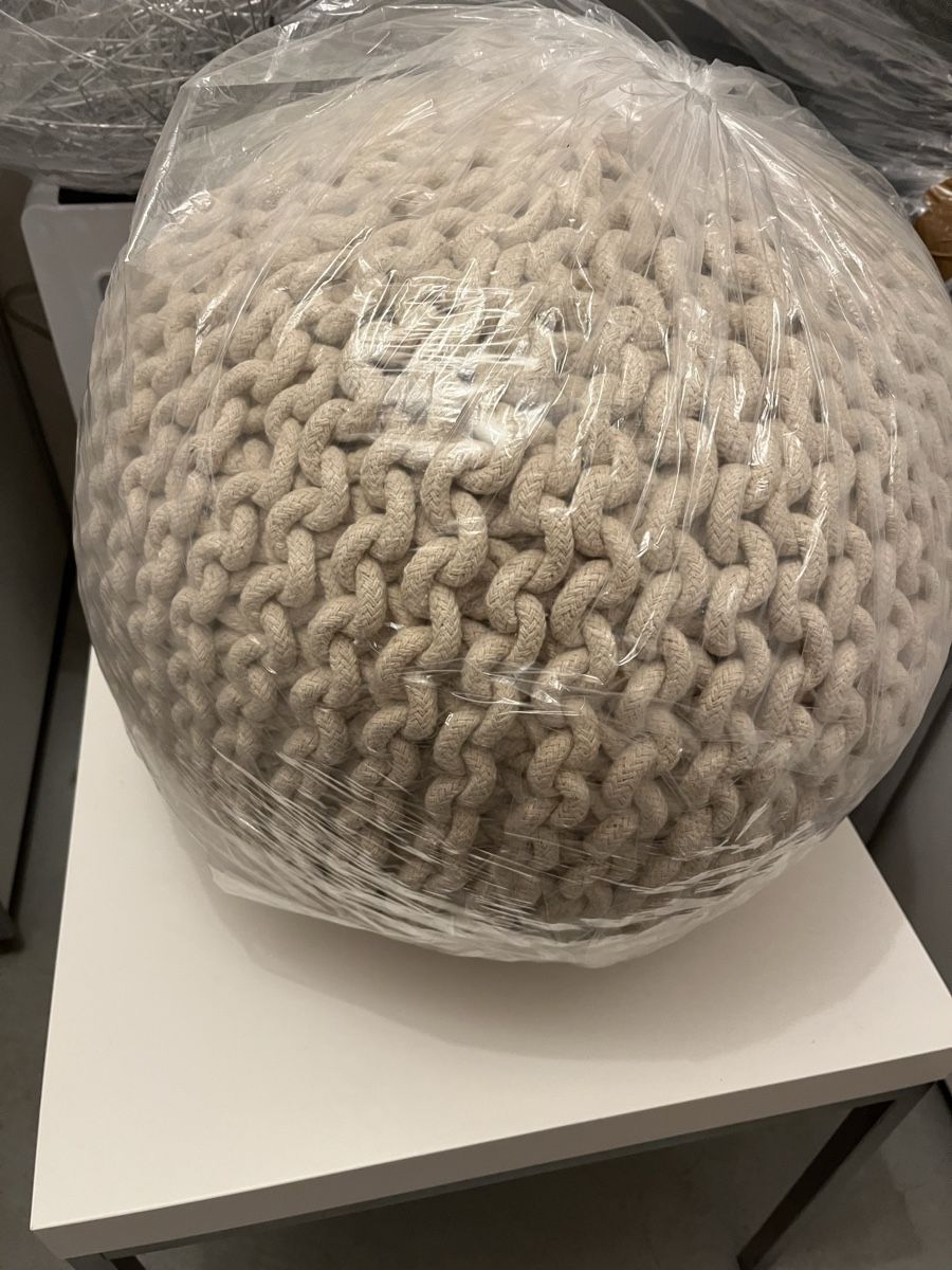 Sgabelli: Pouf – Usato da Wermatswil venduto da -secondchance-