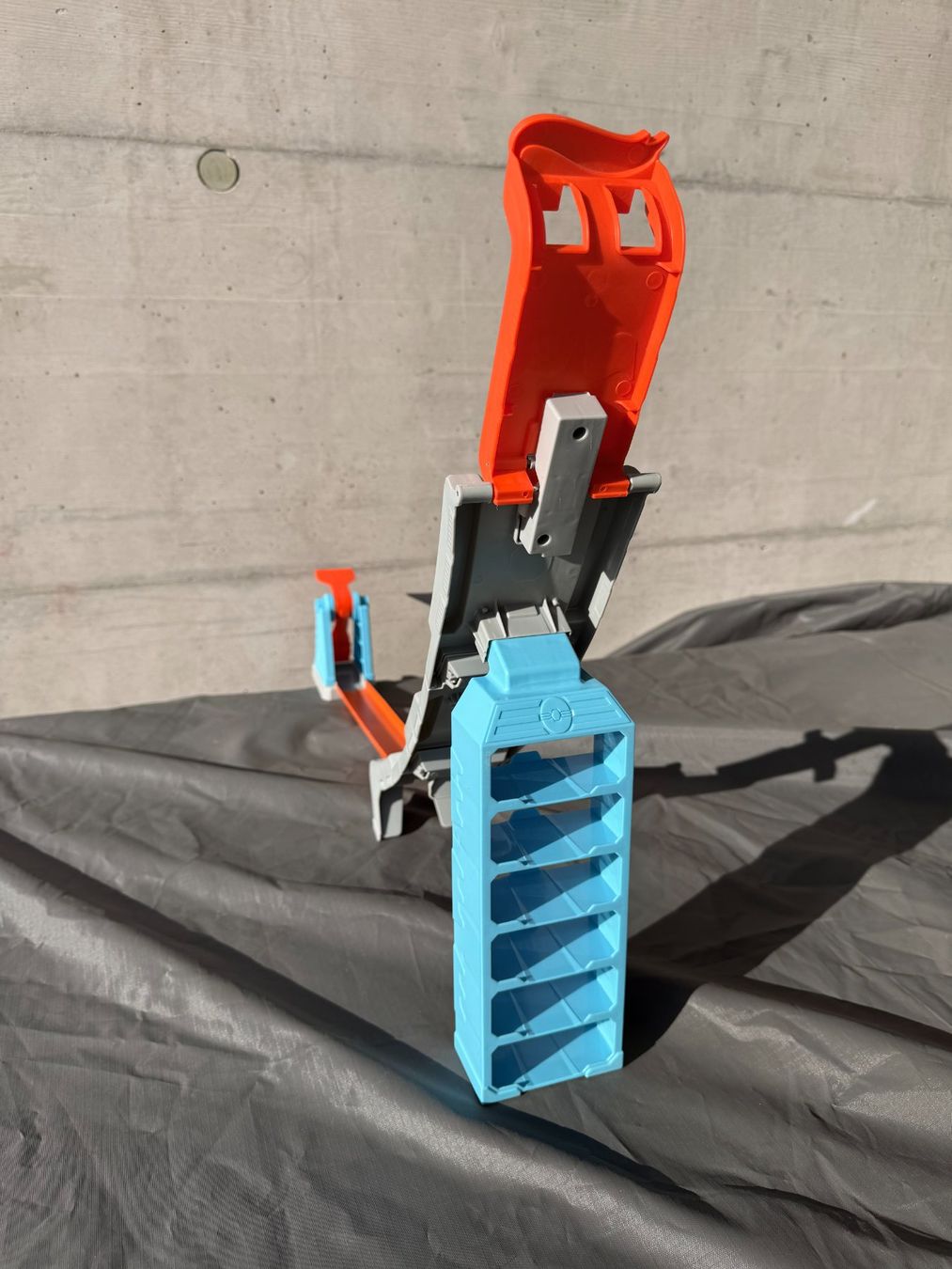 Hot Wheels Piste: Hot Wheels Track Builder Vertikale Rampe / High Jump – Usato da Riaz venduto da Bongj 3