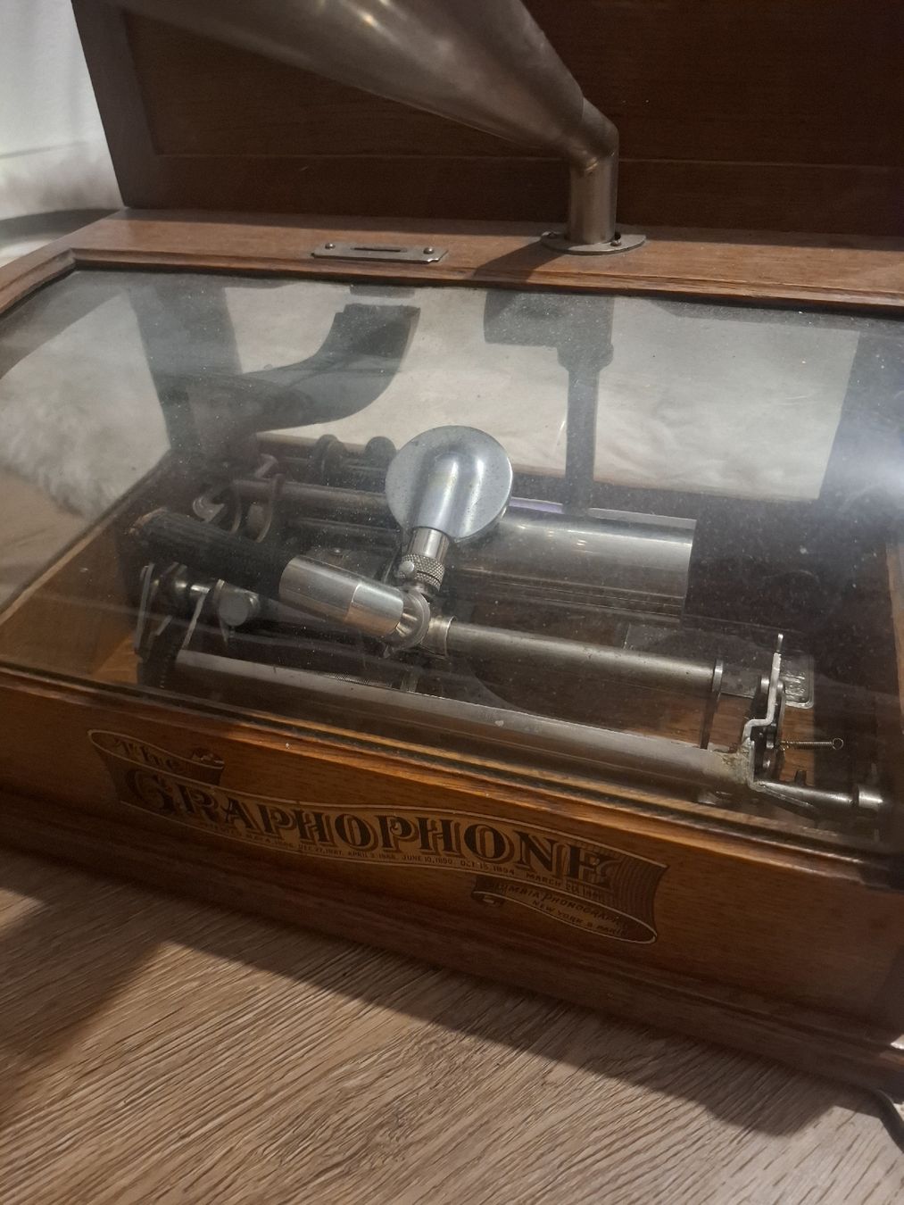 Columbia Plattenspieler: Antikes Columbia Graphophone / Walzen-Phonograph – Gebraucht aus Gerzensee von inf_7662 1