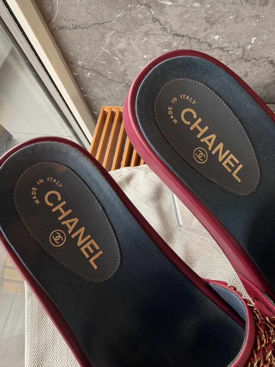 Chanel Scarpe da donna: Chanel Sandalen  – Usato da Zürich venduto da christina100 2