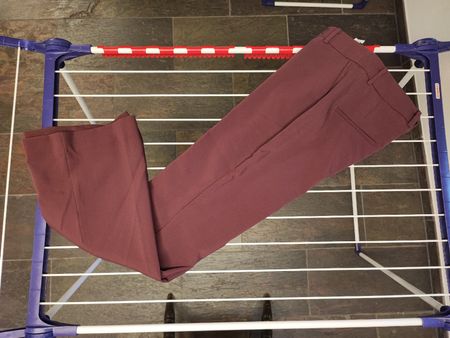 Damen Hose Reserved bordeaux Farbe Grösse S guter Zustand