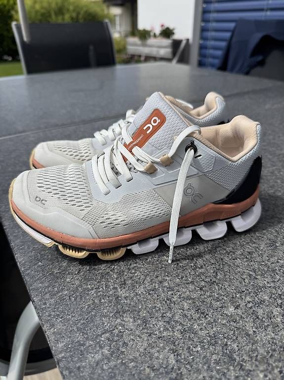 Scarpe da donna: Basket ON pointure 36 – Usato da Rue venduto da AnaNad 1