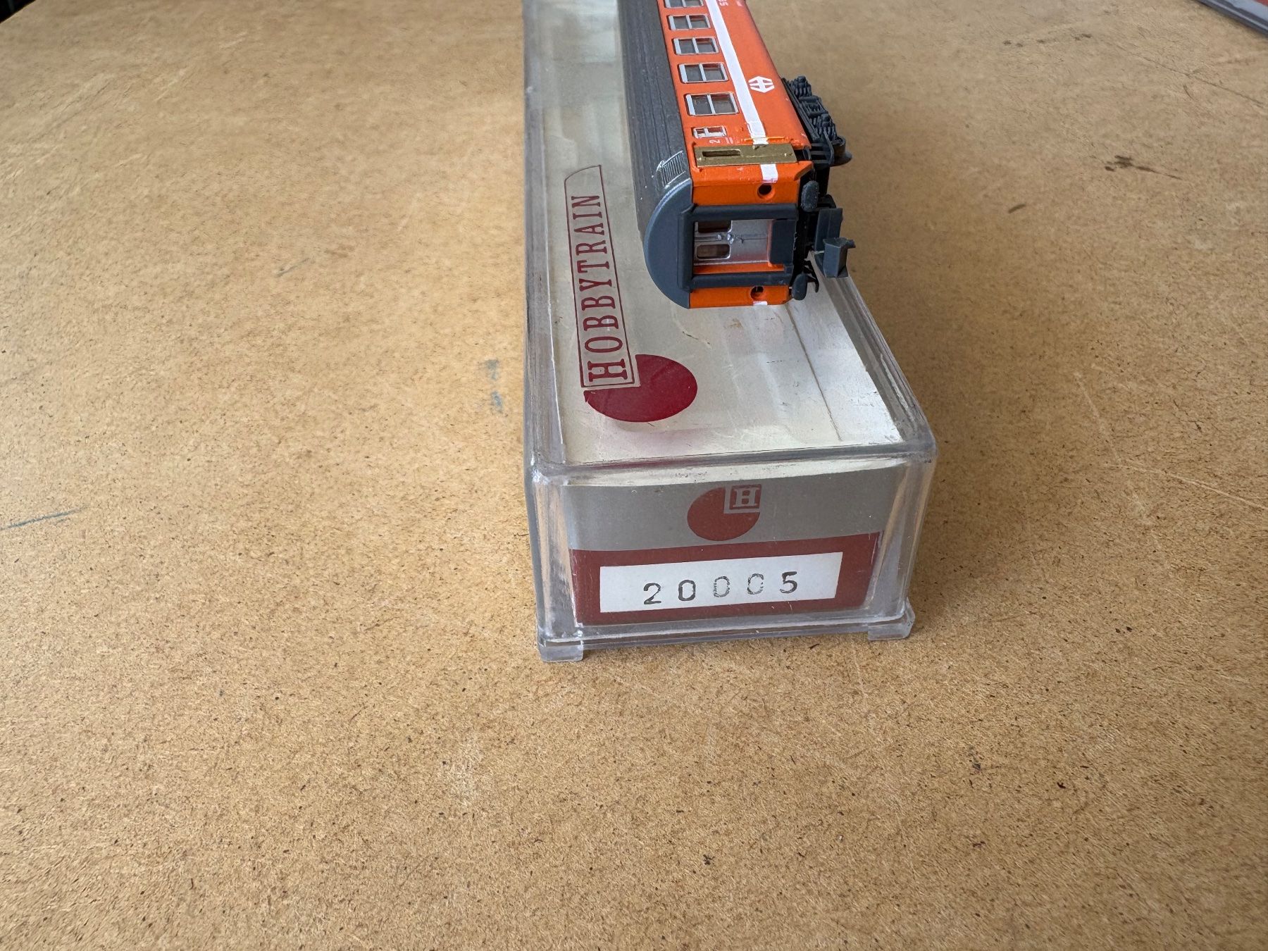 Hobbytrain Modellini di ferrovie: Hobbytrain 20005 Personenwagen SBB – Nuovo (secondo la descrizione) da Hauterive NE venduto da eriamch 1