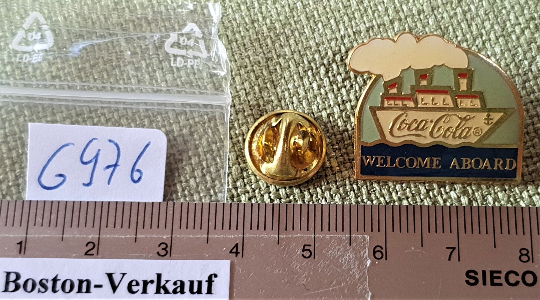 Placchette & Badge: G976 - Pin Coca Cola Welcome Aboard – Usato da Reinach BL venduto da Boston-Verkauf 2