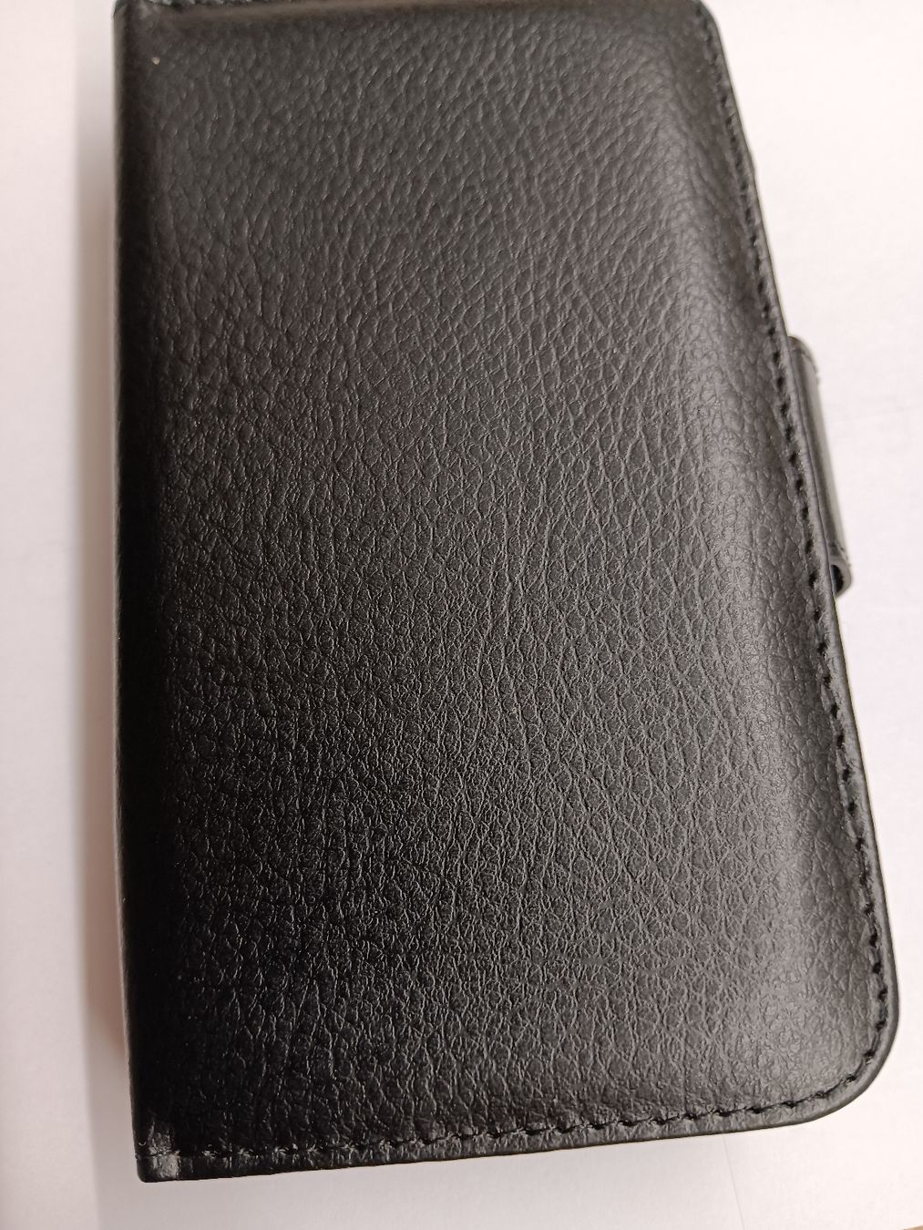Cover & Protezioni schermo: iPhone 6/6s Flip Case Handyhülle Schwarz Kartenfach – Nuovo e nell'imballaggio originale da Ermatingen venduto da rik4rdo 2