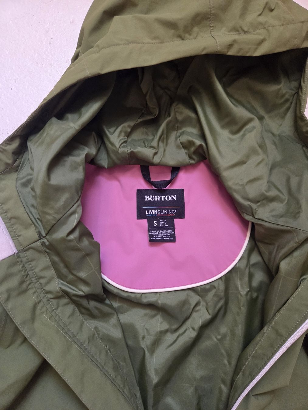 Burton Jacken: Regenjacke – Neu (gemäss Beschreibung) aus Zernez von fla_jdt6 1