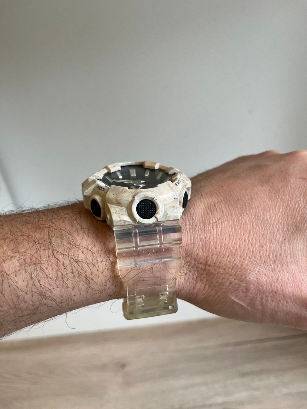 Casio Montres: Casio G-Shock GA-700 – Neuf (Voir description) à Dübendorf par gicu 2