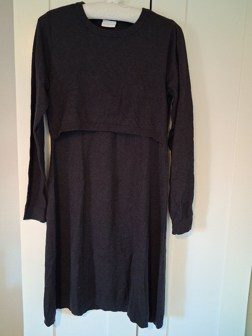 Kleider: Stillkleid – Gebraucht aus Mettmenstetten von sell4purpose