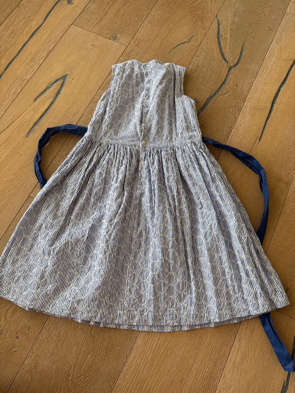 Il Gufo Kleider & Röcke: Il Gufo Kleid Gr. 8 – Neu (gemäss Beschreibung) aus Himmelried von Dievole 1