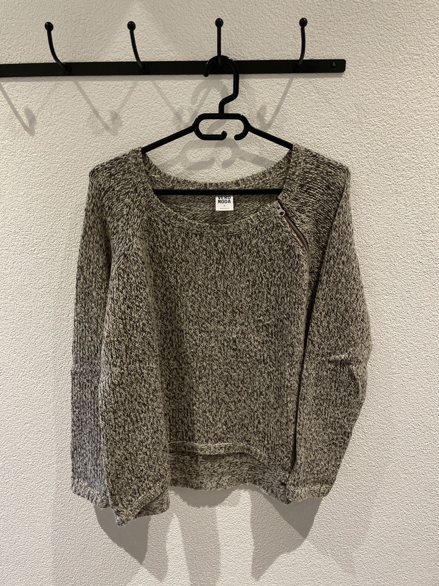 Pulls & Sweat-shirts: Pullover von Vero Moda – D'occasion à Schmitten FR par Monei19