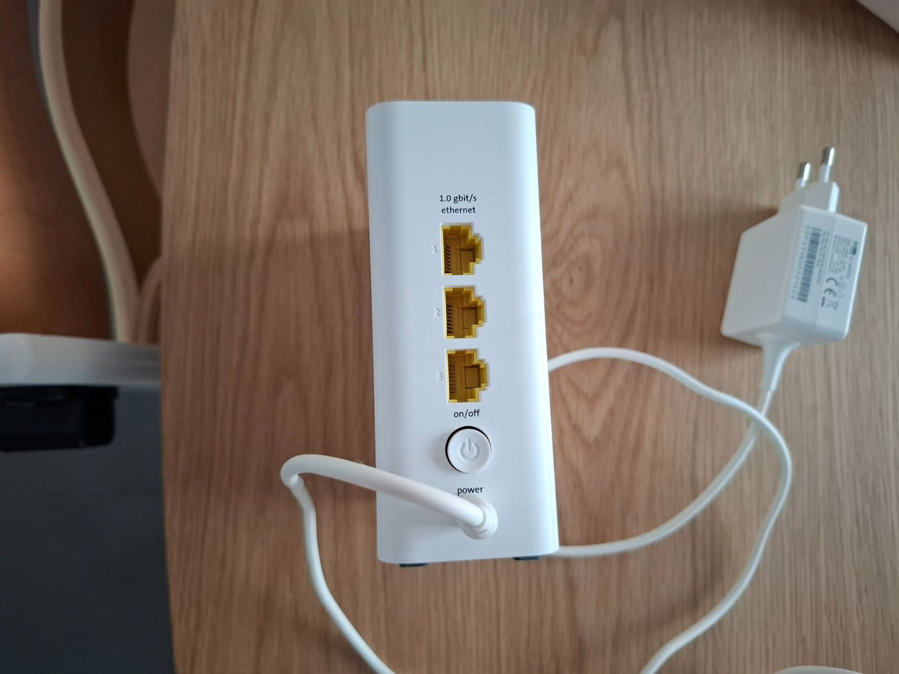 Verstärker: WLAN-Box 2 Swisscom Verstärker – Gebraucht aus Saland von RuthOrpeli 2