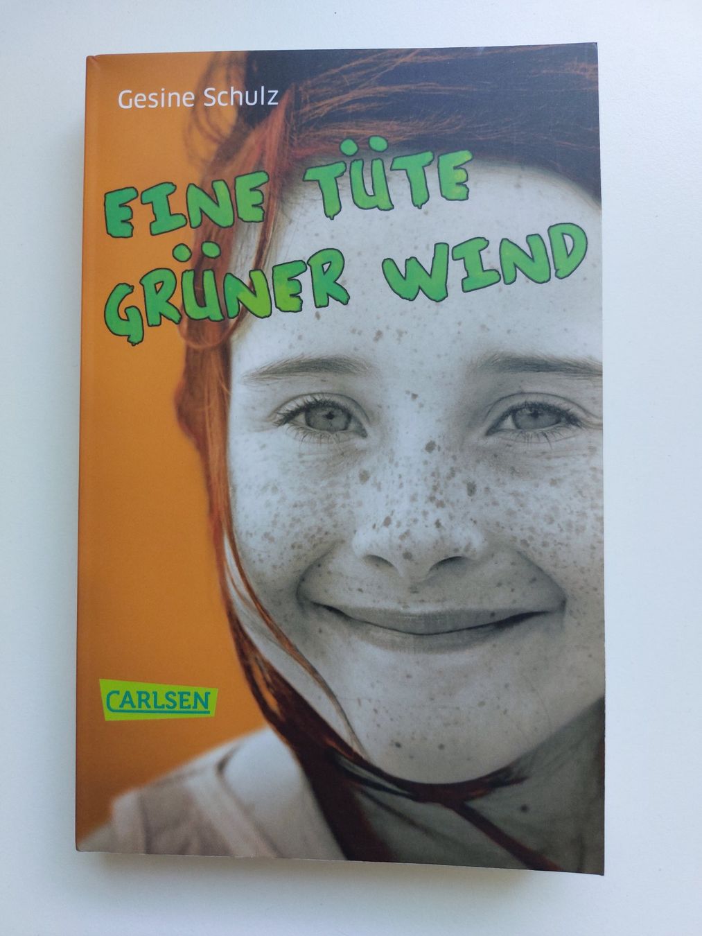 Libri: Eine Tüte grüner Wind - Jugendbuch – Nuovo (secondo la descrizione) da Neftenbach venduto da lor_7thq