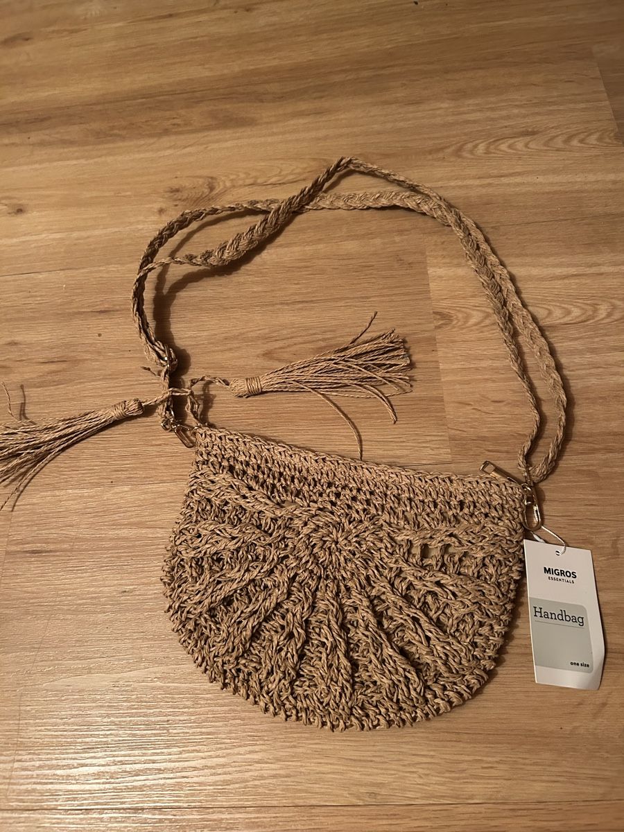 Borse da donna: Superleichte schicke Sommerhandtasche – Nuovo e nell'imballaggio originale da Grund b. Gstaad venduto da kri_bz7d