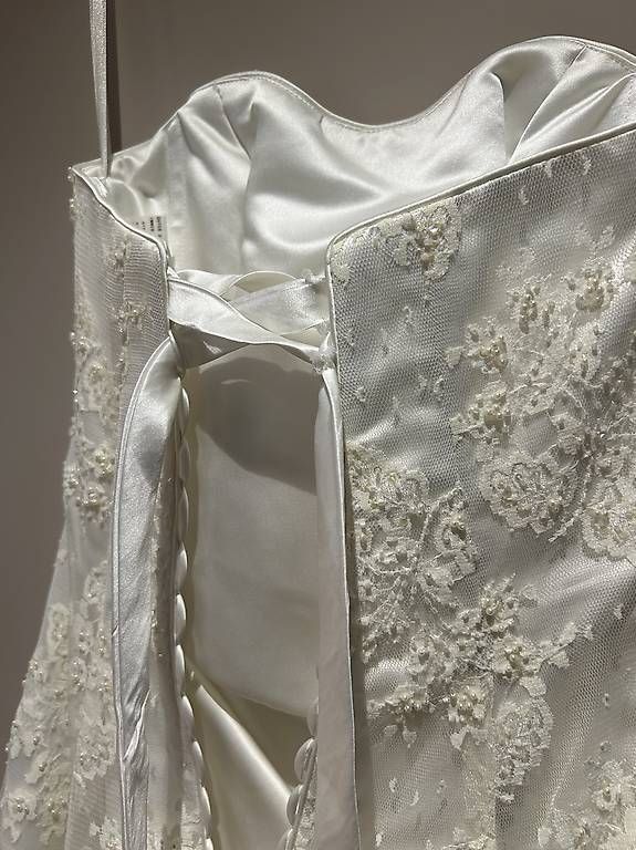 Robes: Hochzeitskleid – D'occasion à Ruswil par sal_s8hg 2
