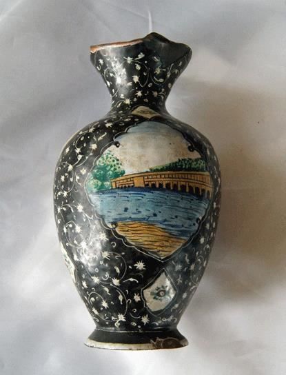 Vasi & Recipienti: Interessante antike emaillierte Vase – Difettoso da Geroldswil venduto da ARTEFACTO 3