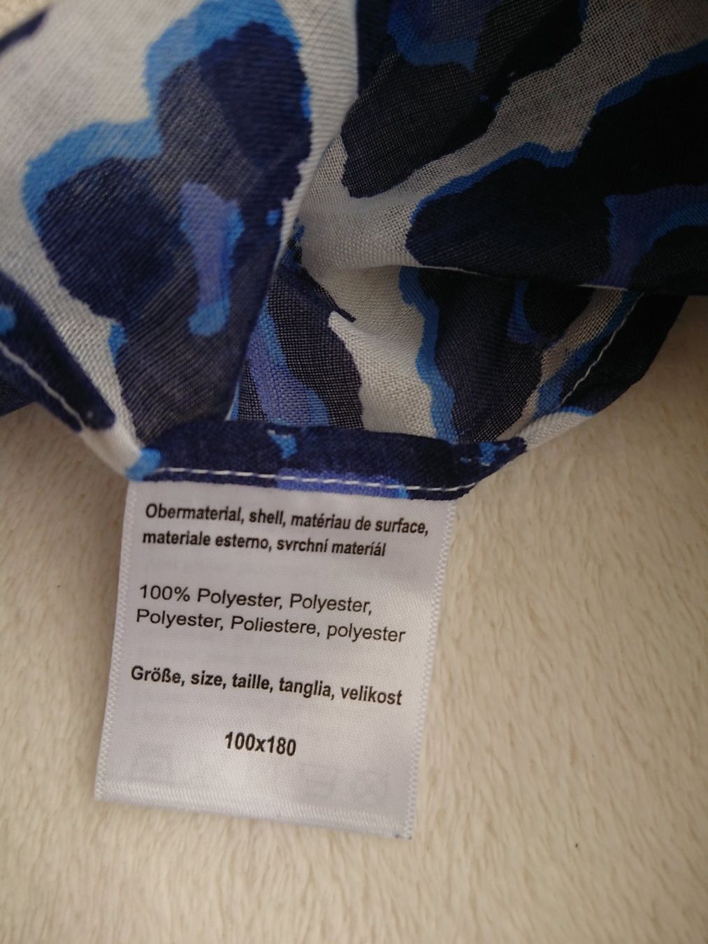 Foulard & Sciarpe: Damen Schal ca. 100cm x 180cm Blau 100% Polyester – Usato da Hallau venduto da CHACLA 1