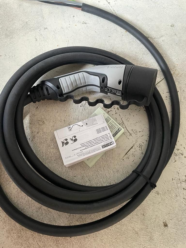 Phoenix Contact Cavi: Ladekabel T 2   (32 A) Stecker/Kabel – Nuovo (secondo la descrizione) da Huttwil venduto da Hallihall3