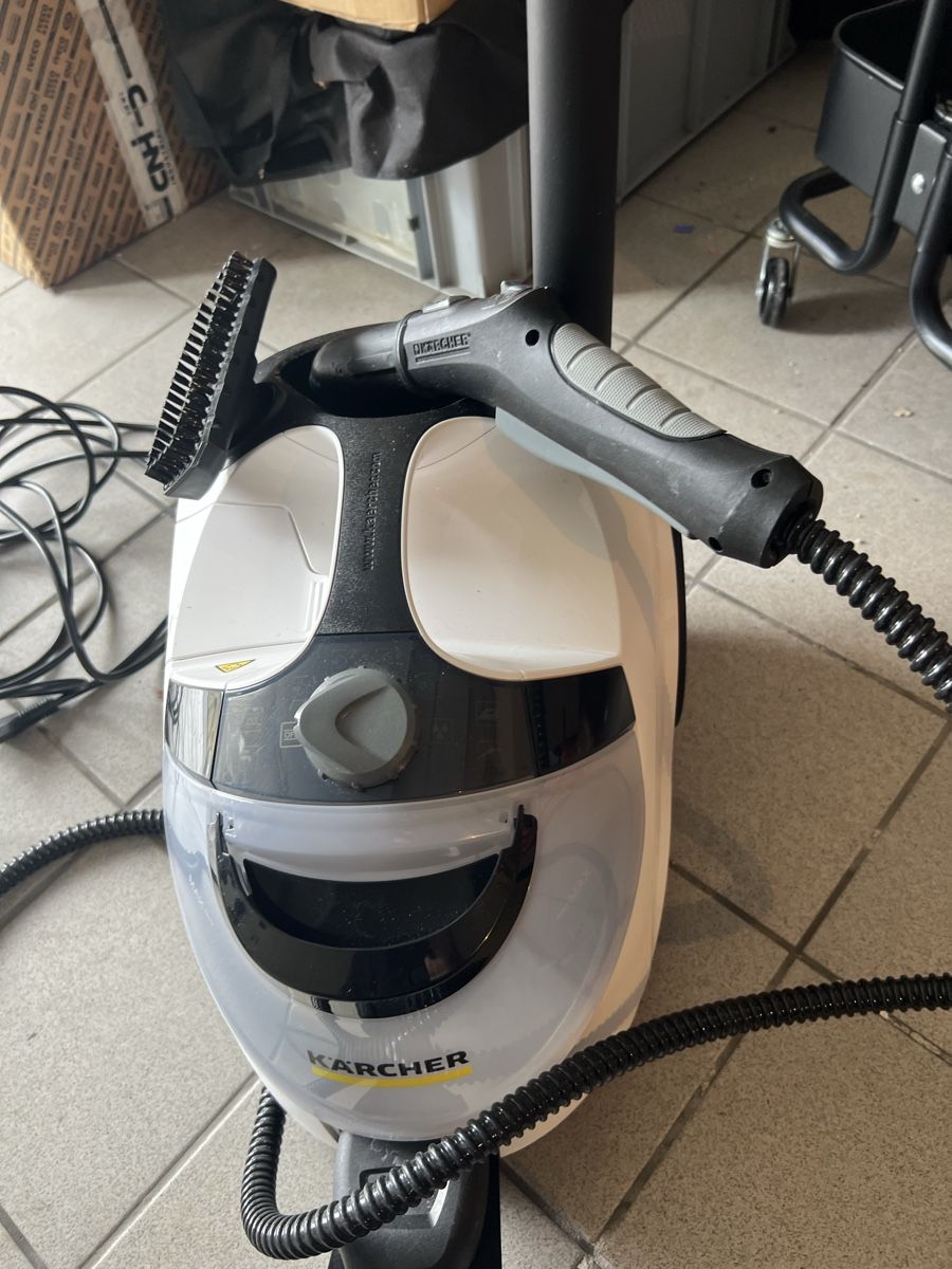 Kärcher Nettoyeurs à vapeur: Kärcher SC 5 EasyFix Iron Plug Dampfreiniger. – Neuf (Voir description) à Schaan par mugerle 2