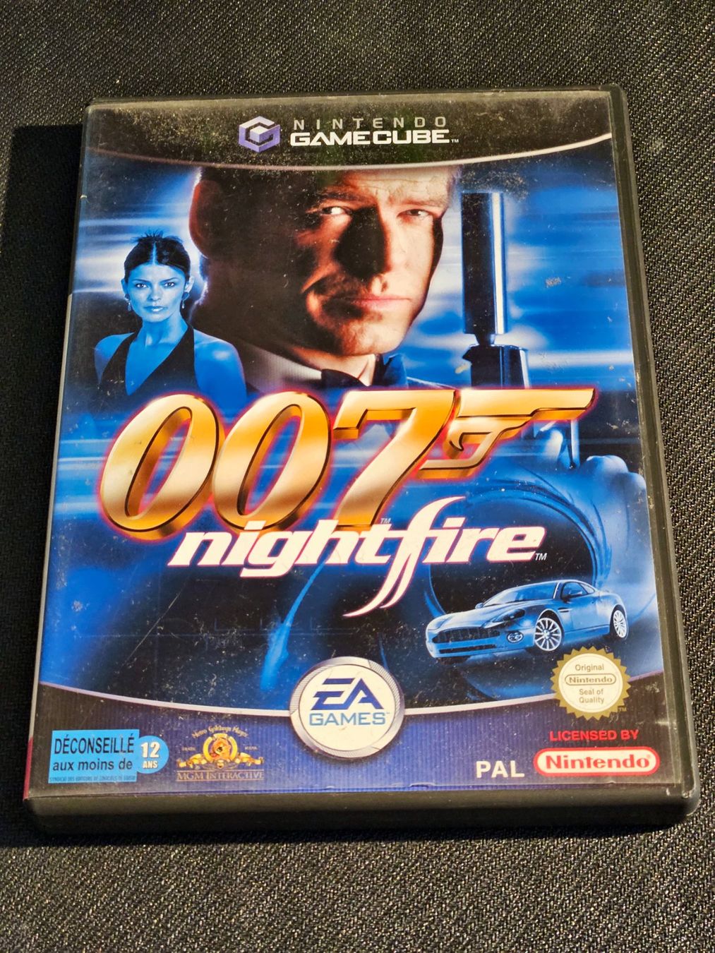 Nintendo Spiele: James Bond 007 : Nightfire - GameCube – Gebraucht aus Paudex von