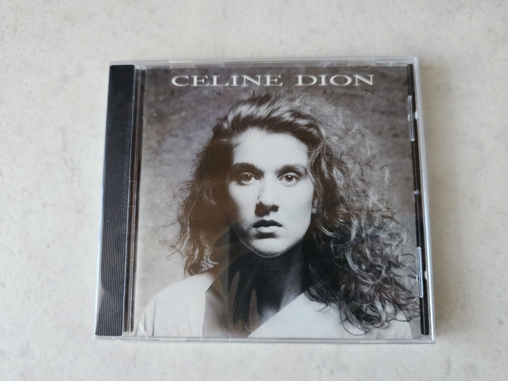 CD: Celine Dion  -  Unison  /  Fabrikneu – Nuovo e nell'imballaggio originale da Schneisingen venduto da backstore24