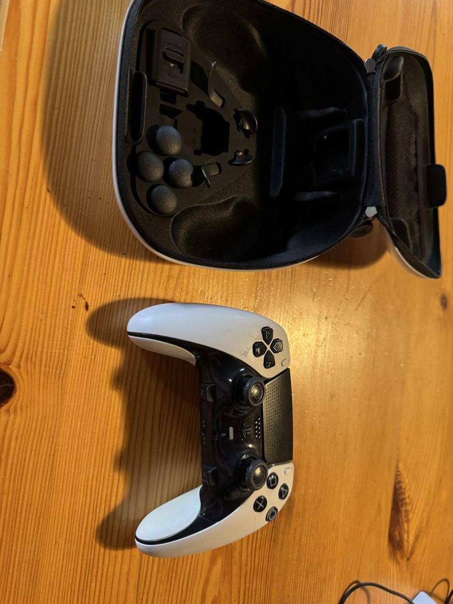 Sony Manettes: PS5 Profi Controller Dualsense – D'occasion à Schwerzenbach par nik_bcj2 3