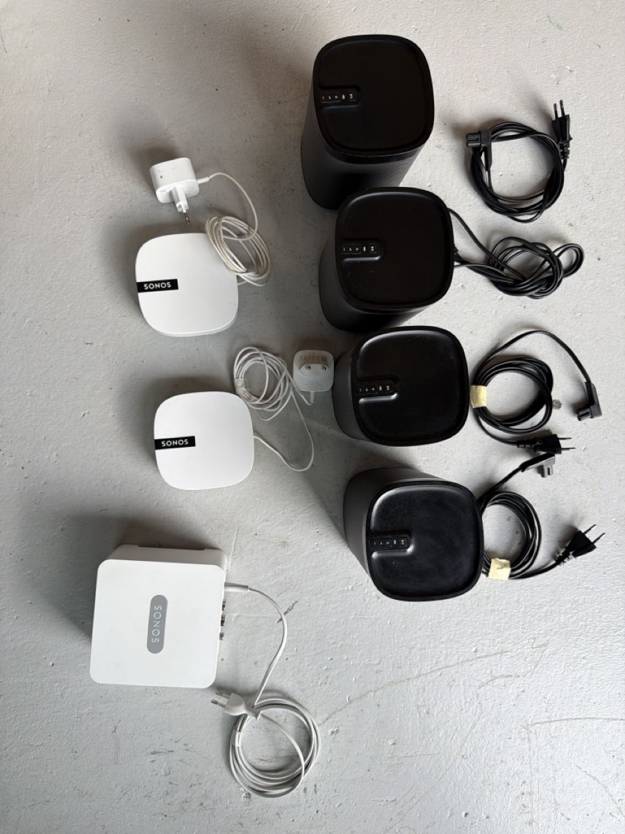 Sonos Casse acustiche: Sonos Lautsprecher  Connect und Boost Set gebraucht – Usato da Allschwil venduto da KONNEX_4123 4
