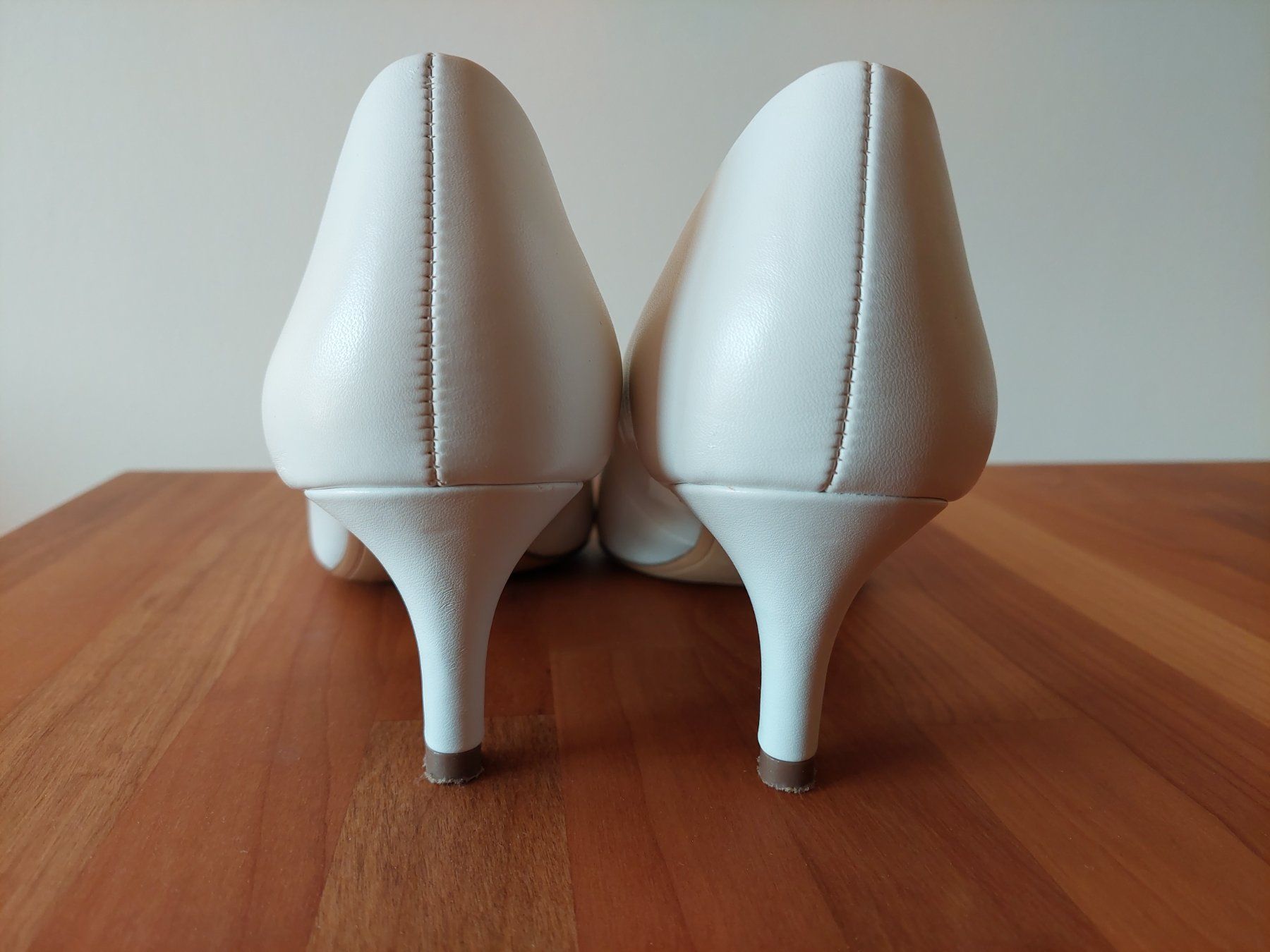 Tamaris Scarpe da donna: Pumps Tamaris EU 40 – Usato da Bern venduto da Fischhaendler 2