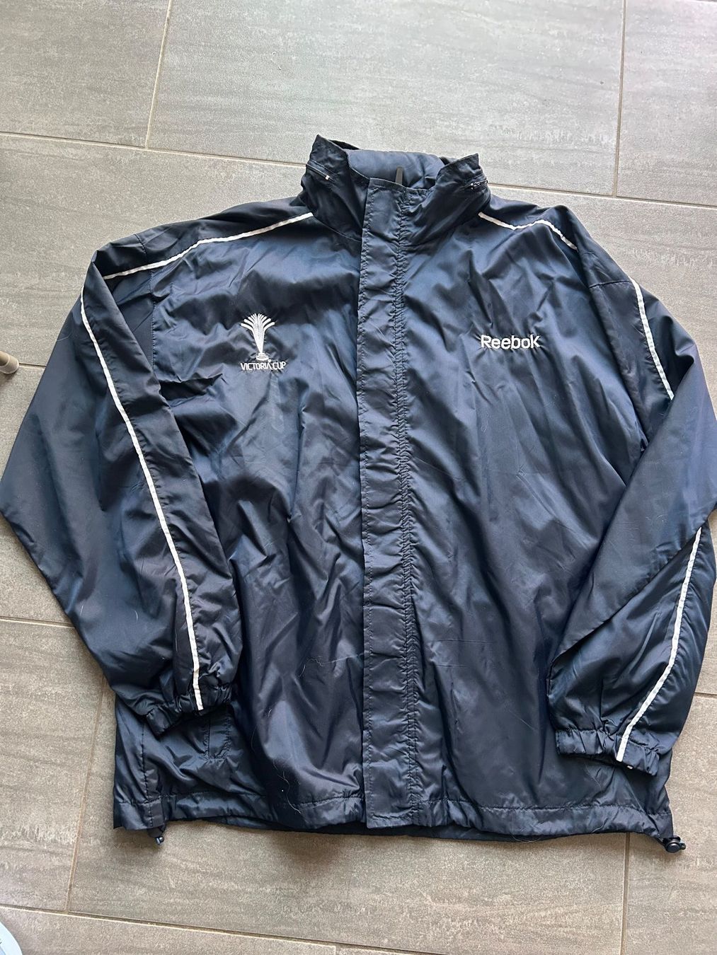 Reebok Giacche: Reebok Victoria Cup Jacke – Usato da Bassersdorf venduto da Winti8406