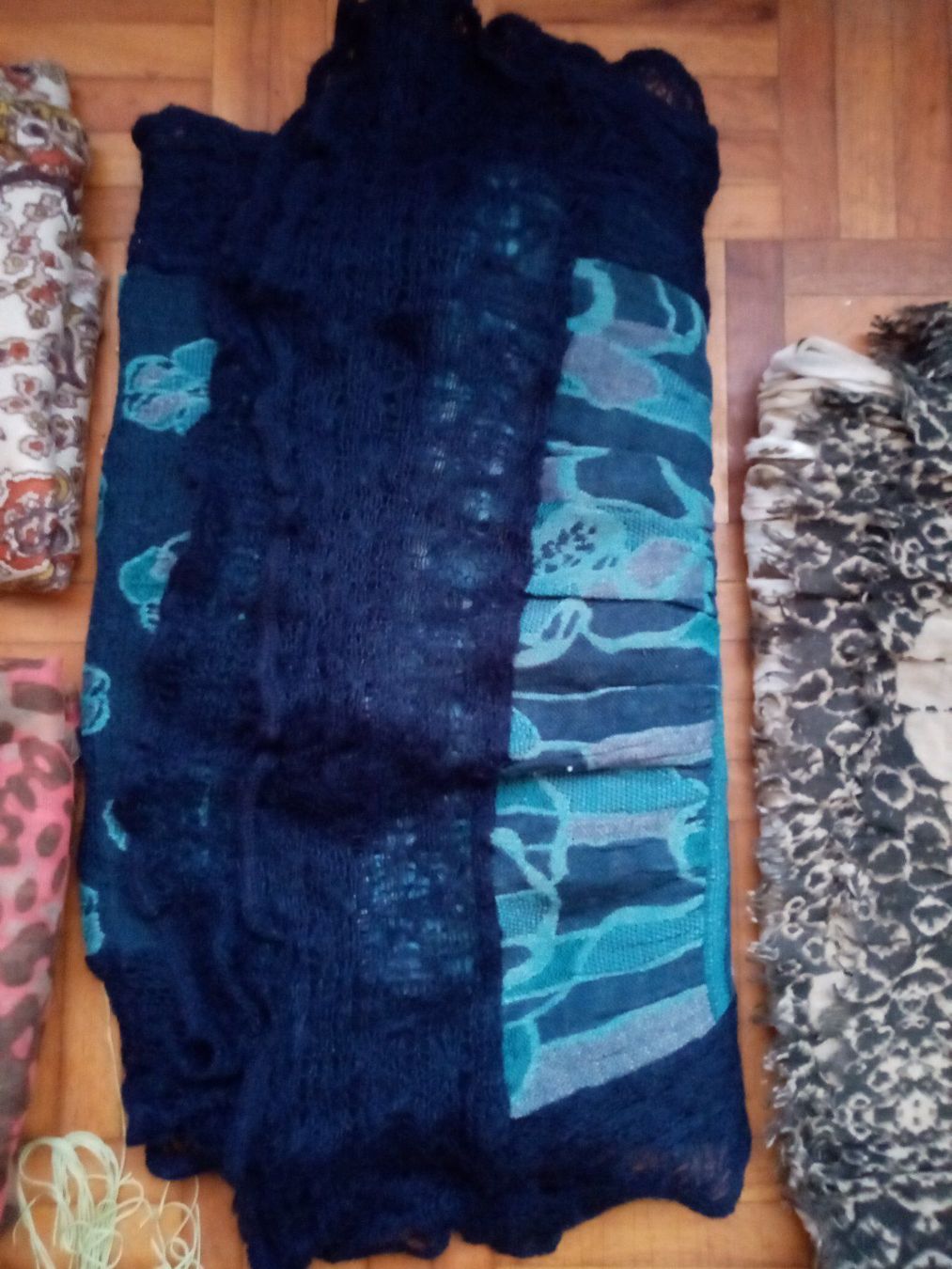 Foulards, Tücher & Schals: 6 Schals/Foulards Satz – Gebraucht aus Schöfflisdorf von nun_zr8r 2
