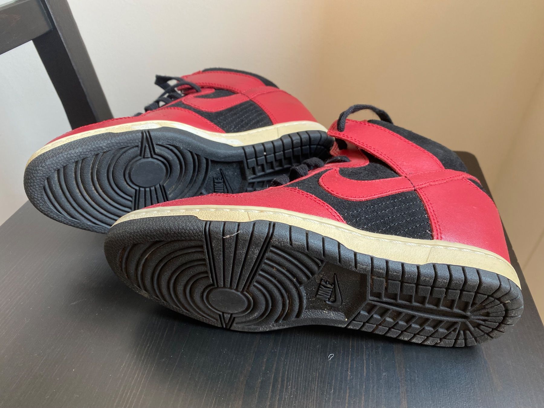 Nike Damenschuhe: Baskets compensées Nike Dunk Sky High rouges et noires T38 – Gebraucht aus Zürich von yam_29rj 4