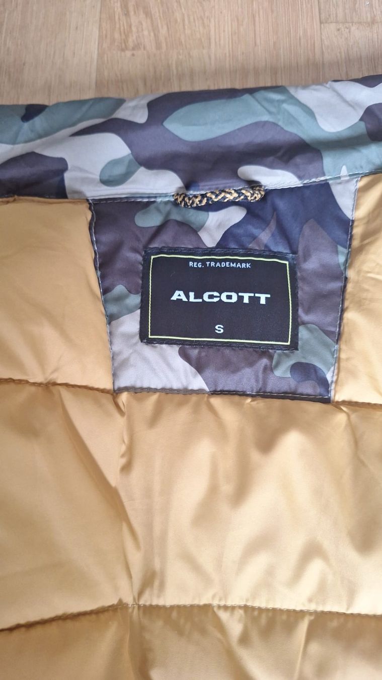 Gilet & Giacche: Herren Steppweste von Alcott Gr.S – Usato da Chur venduto da blackcat10 3