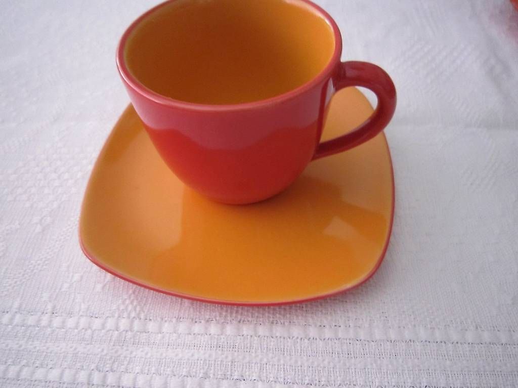 Tassen: Kaffeetassen / Esspressotassen mit Unterteller – Gebraucht aus Neuenegg von Heggi0
