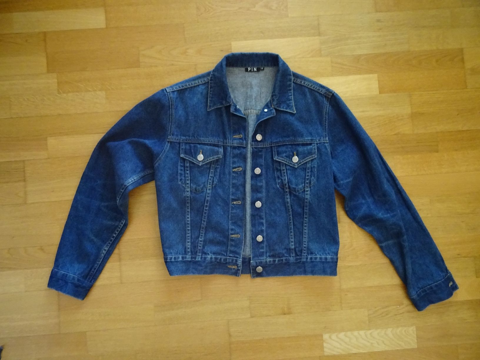 Giacche: Vintage Cropped Jeansjacke blau – Usato da Dättwil AG venduto da raffanada