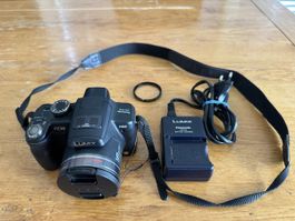 Panasonic Lumix DMC-FZ38 Kamera mit Zubehör ohne Akku 