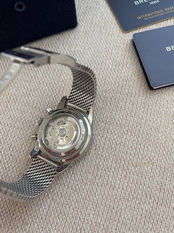 Breitling Montres: Breitling Superocean Heritage B01 Chronograph 44 – D'occasion à Lachen SZ par dar_hjg9 4