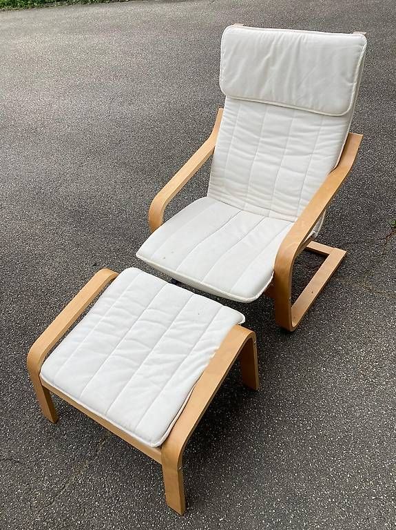Ikea Poltrone: Ikea Poäng Sessel und Hocker – Usato da Luzern venduto da sto_777