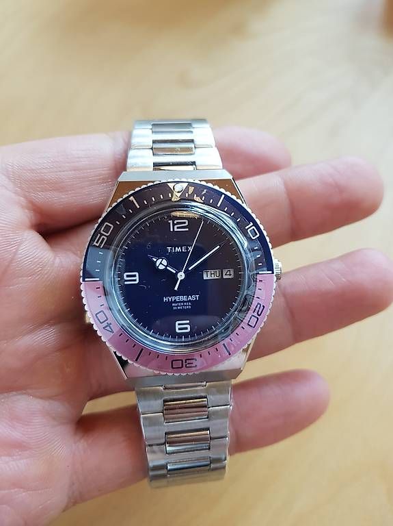 Uhren: Timex Hypebeast – Gebraucht aus Wetzikon ZH von mau_m2bm