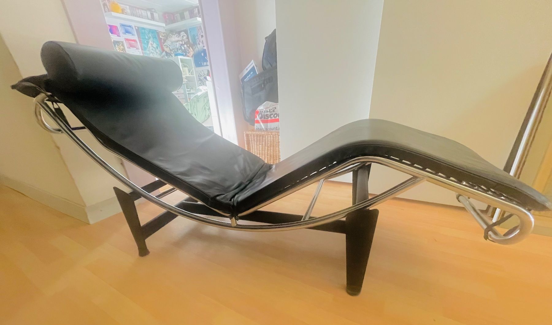 Poltrone: Fauteuil style LC4 simili cuir – Usato da Moudon venduto da Mathor 3