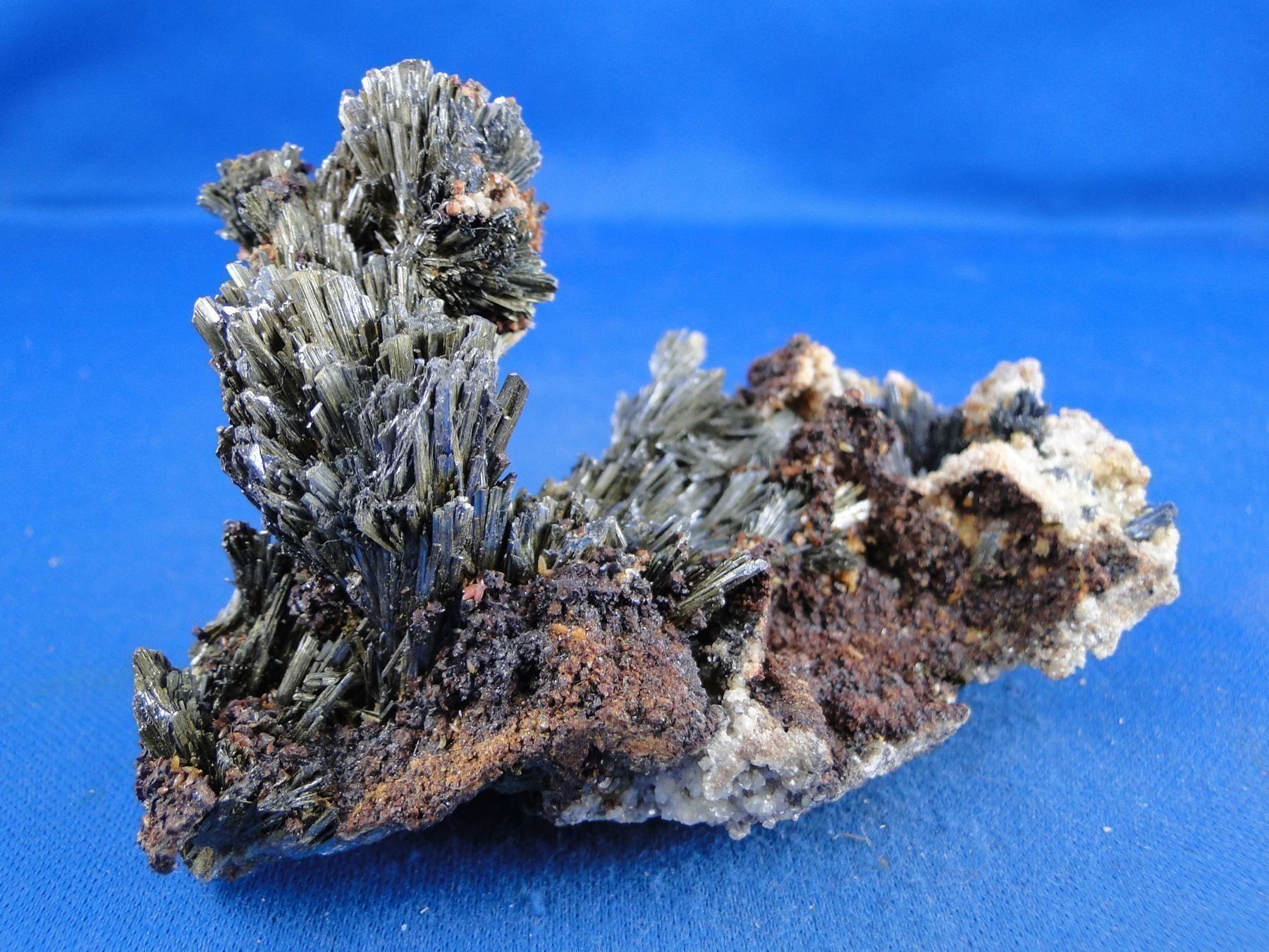 Minerali & Pietre curative: Stibnit auf Siderit – Usato da Schinznach Bad venduto da Demerald 9