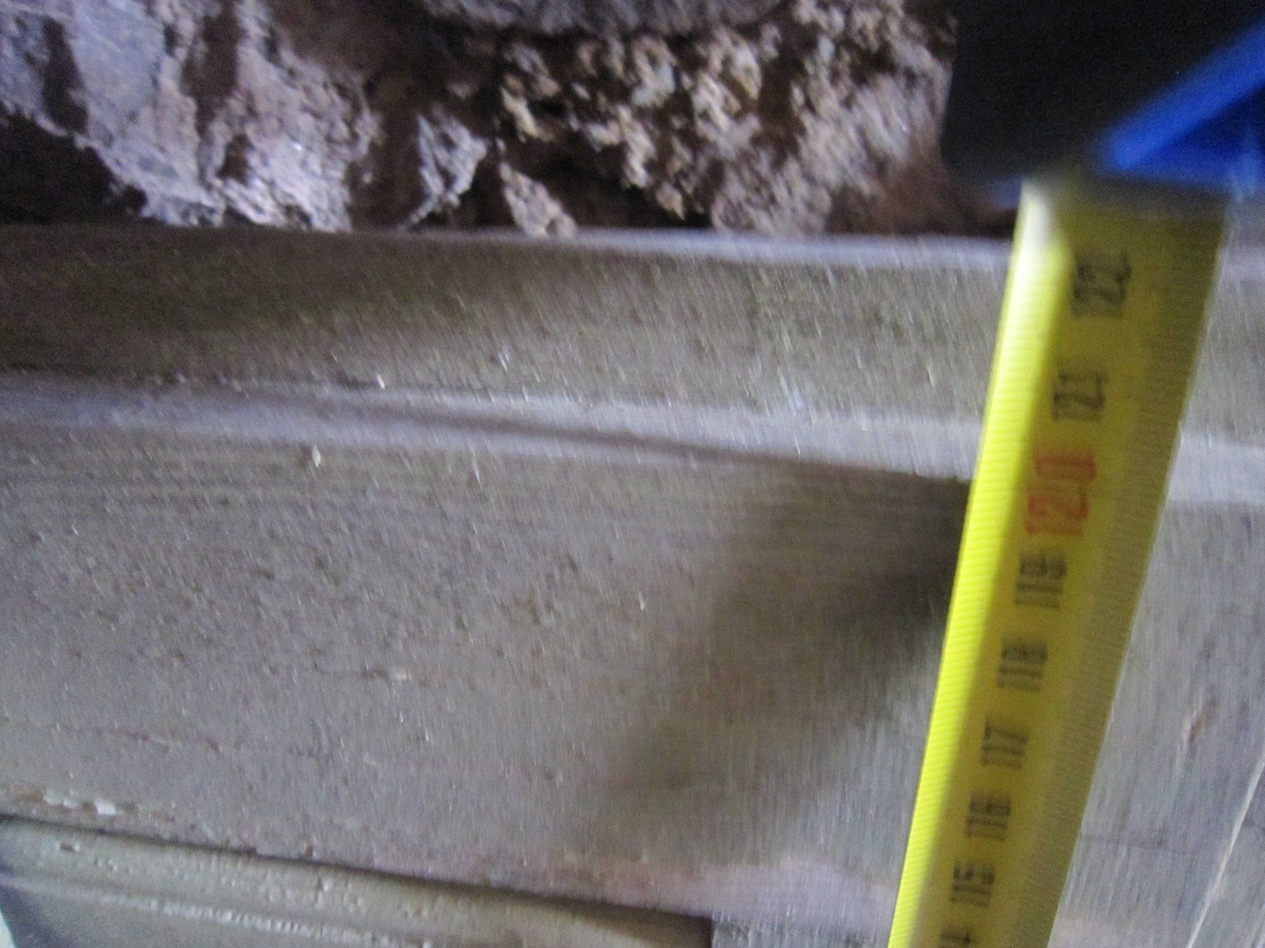 Persiane: CA 30 Fensterladen aus Holz – Usato da Gordola venduto da Polentaefung 4