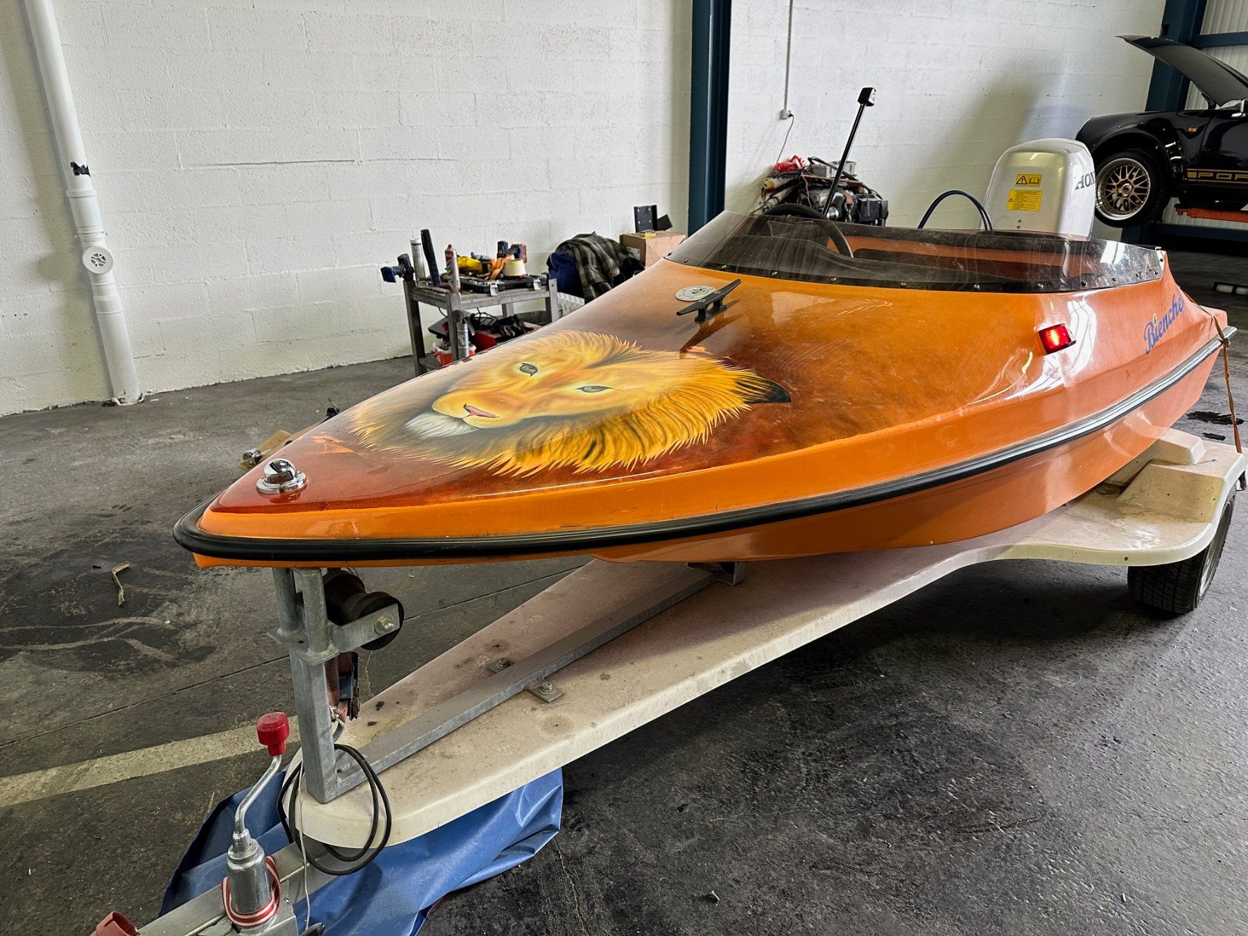 Barche: BIENCHEN TRIMARAN MIT TRAILER – Usato da Avenches venduto da BOOTTRANSPORTE