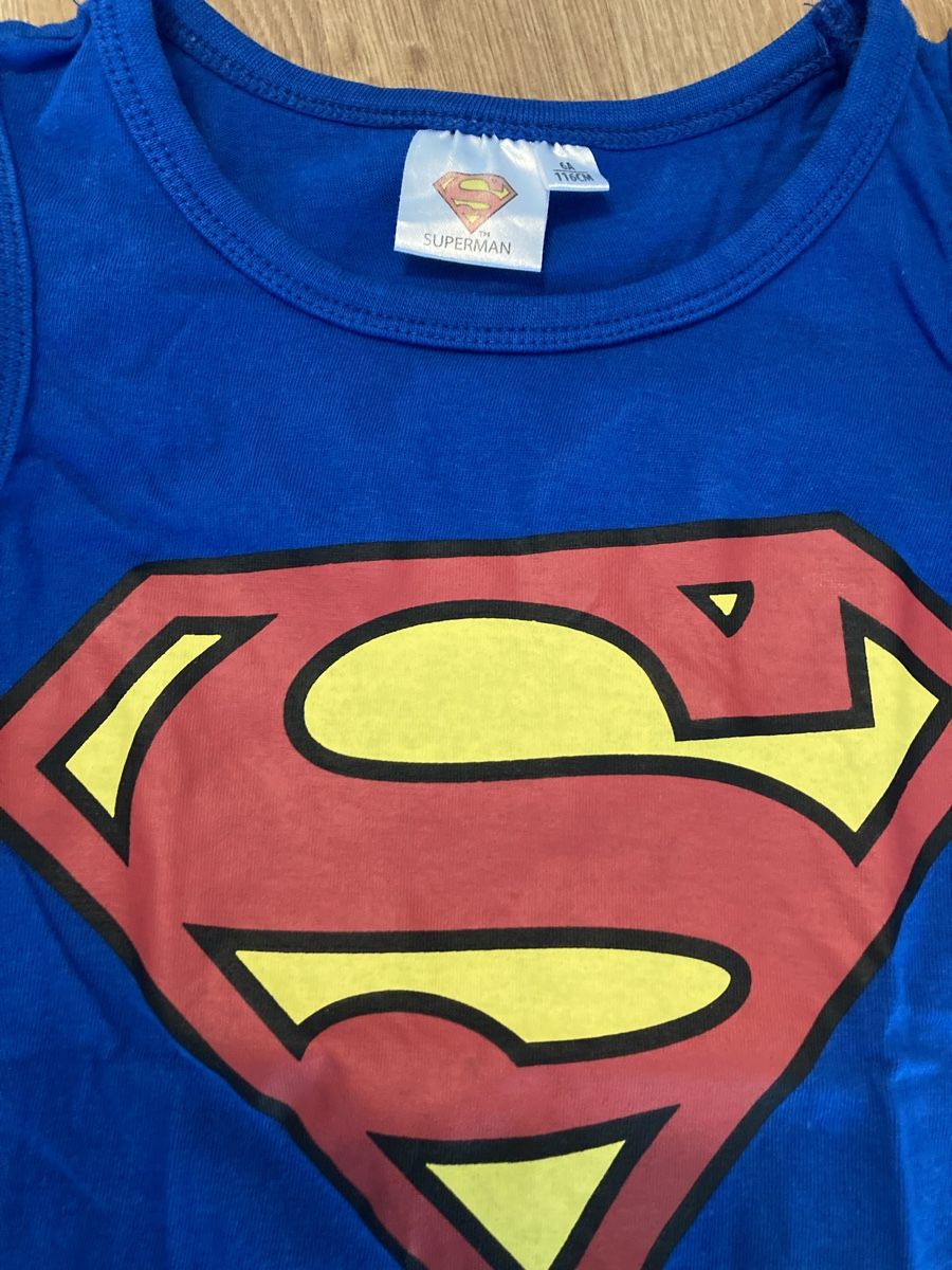 Hemden, T-Shirts & Polos: Superman Sommer Top Gr. 116 – Gebraucht aus Emmenbrücke von JJ_89 1