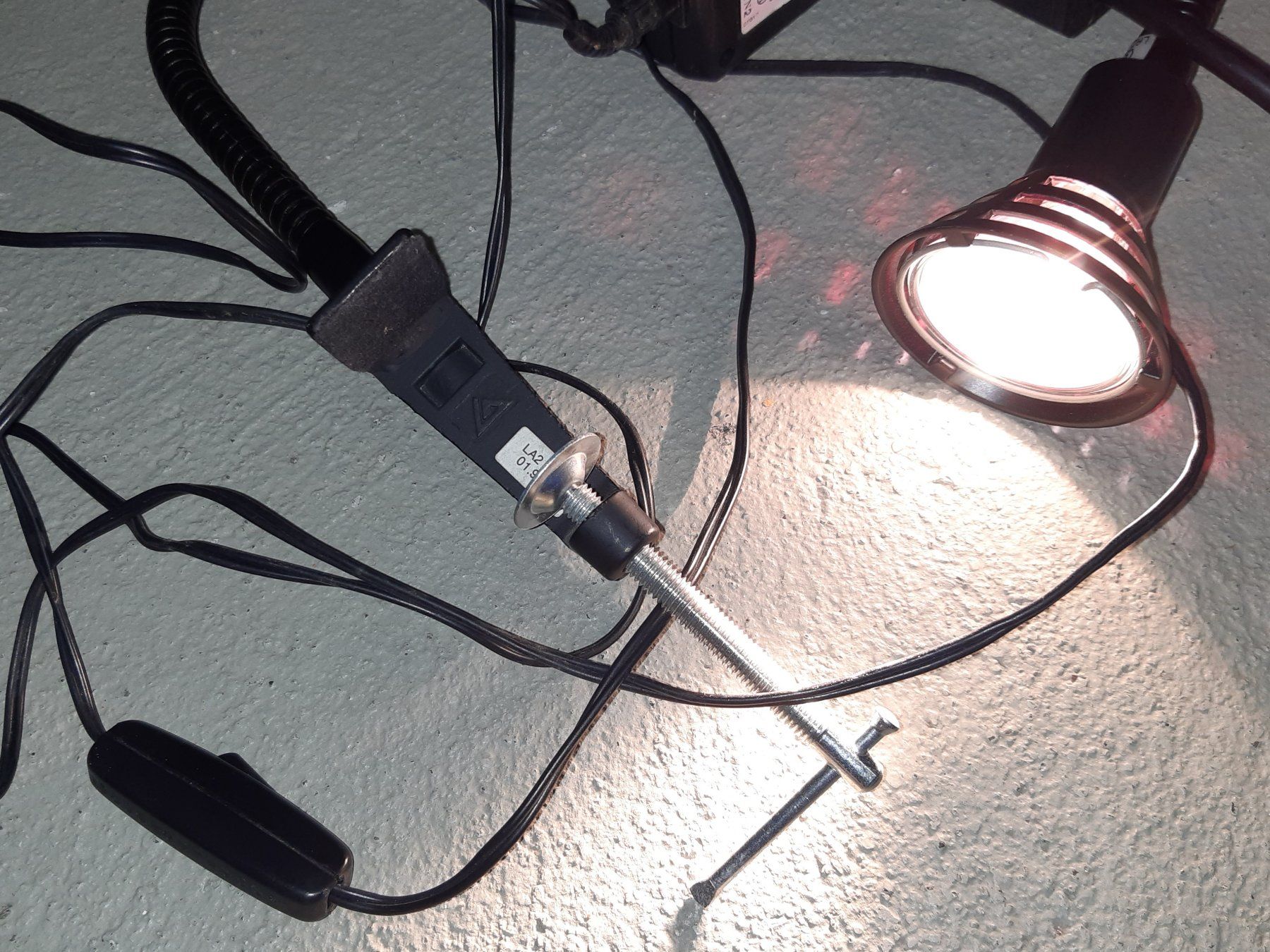 Lampen: Lampe, Tischlampe, Halogenleuchte, Halogen etc. Auch Versand – Gebraucht aus Lohn-Ammannsegg von Molch7 1