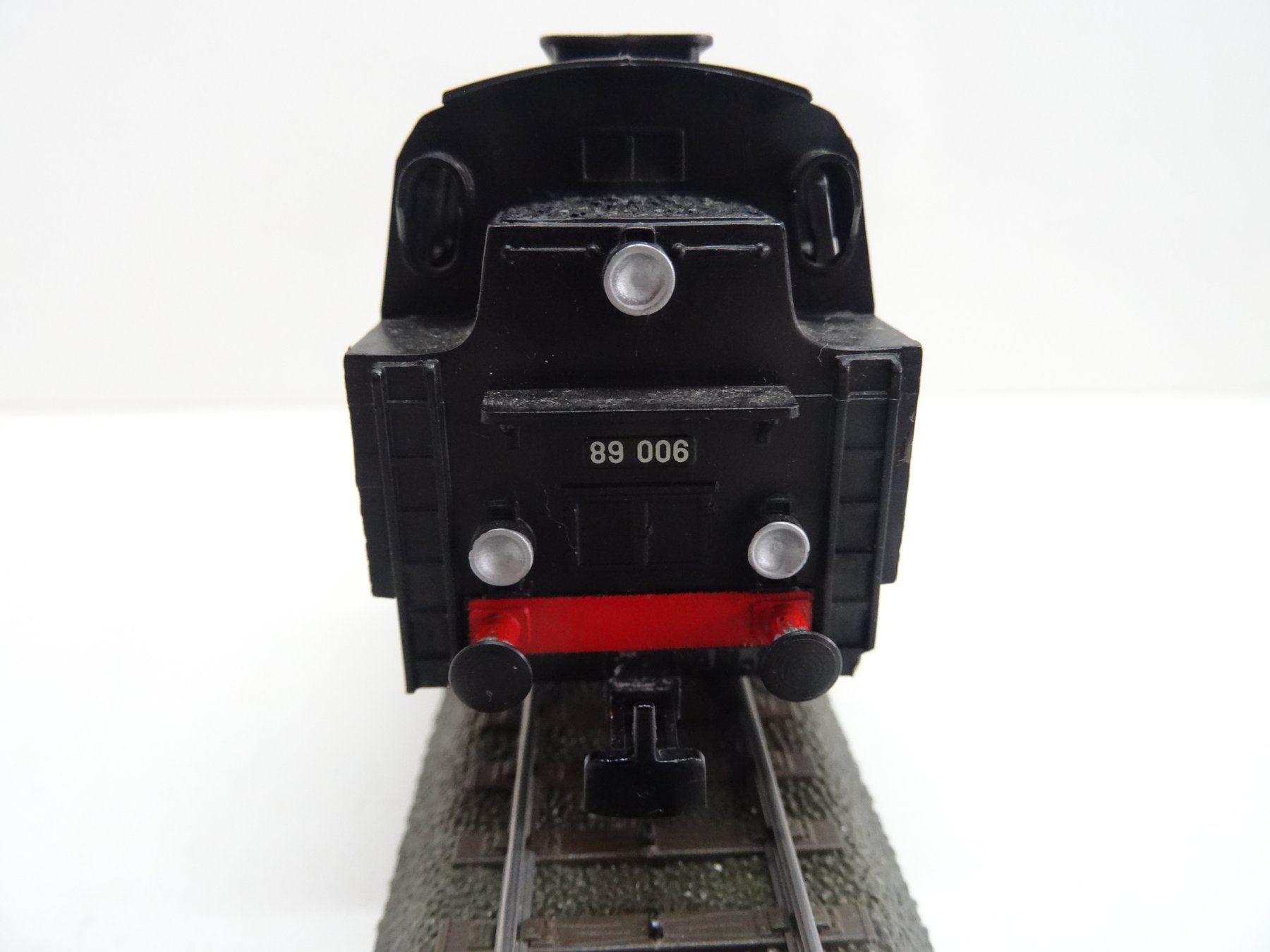 Märklin Modellini di ferrovie: Märklin H0 BR89 006 Tenderlok analog – Usato da Hochdorf venduto da Teger02 4