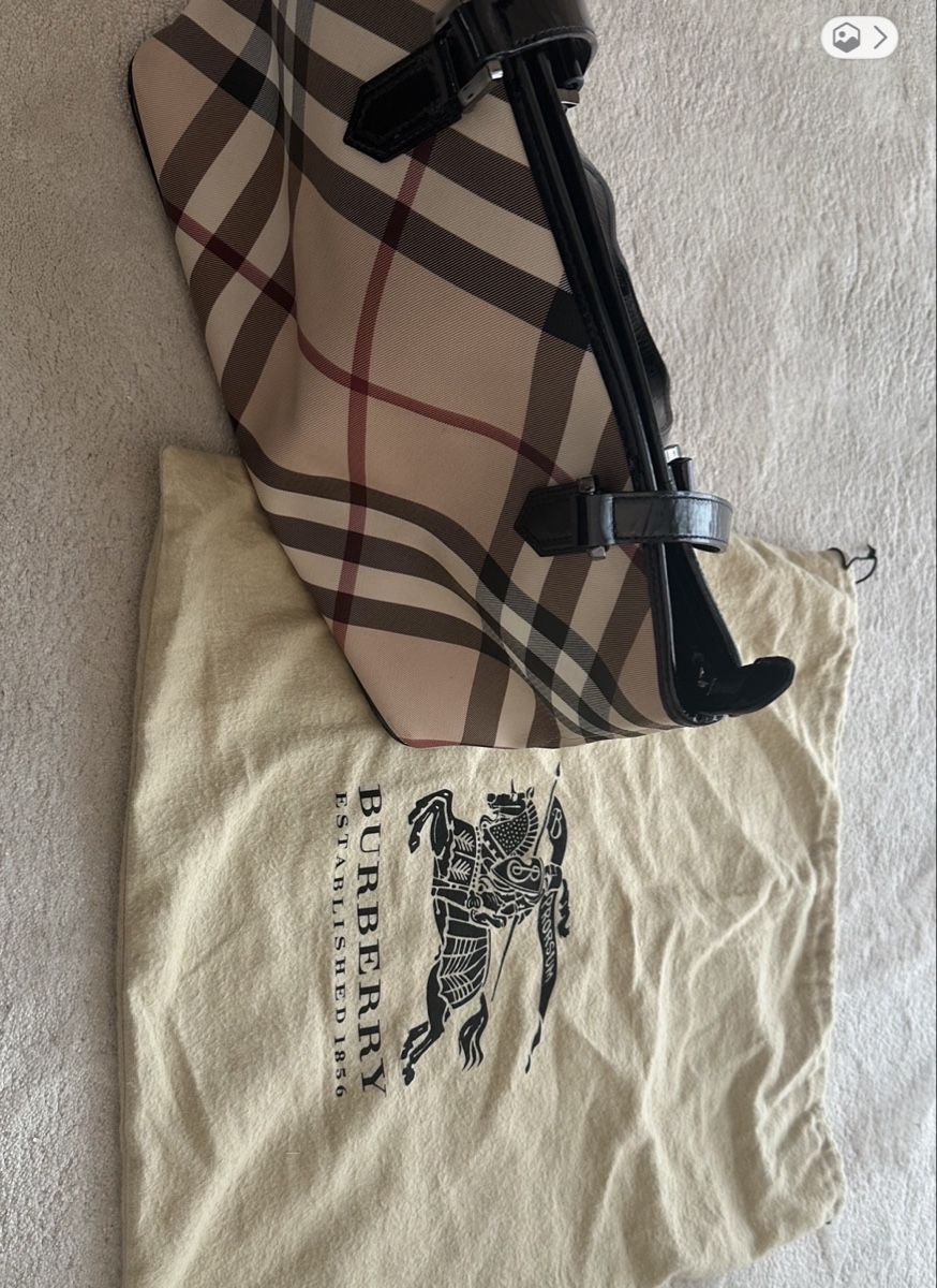 Burberry Sacs femmes: Burberry Supernova Handtasche – D'occasion à Thalwil par Lilliz2012 2