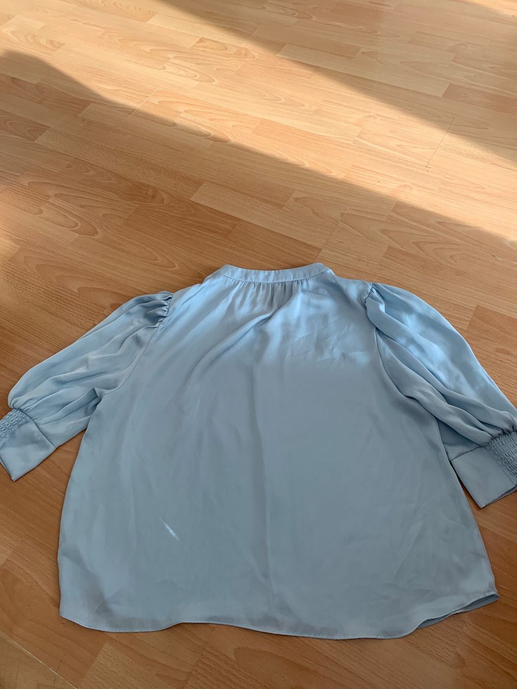 H&M Blusen: Jolie blouse bleue H&M taille XL – Gebraucht aus MEYRIN von Gwendo10 1