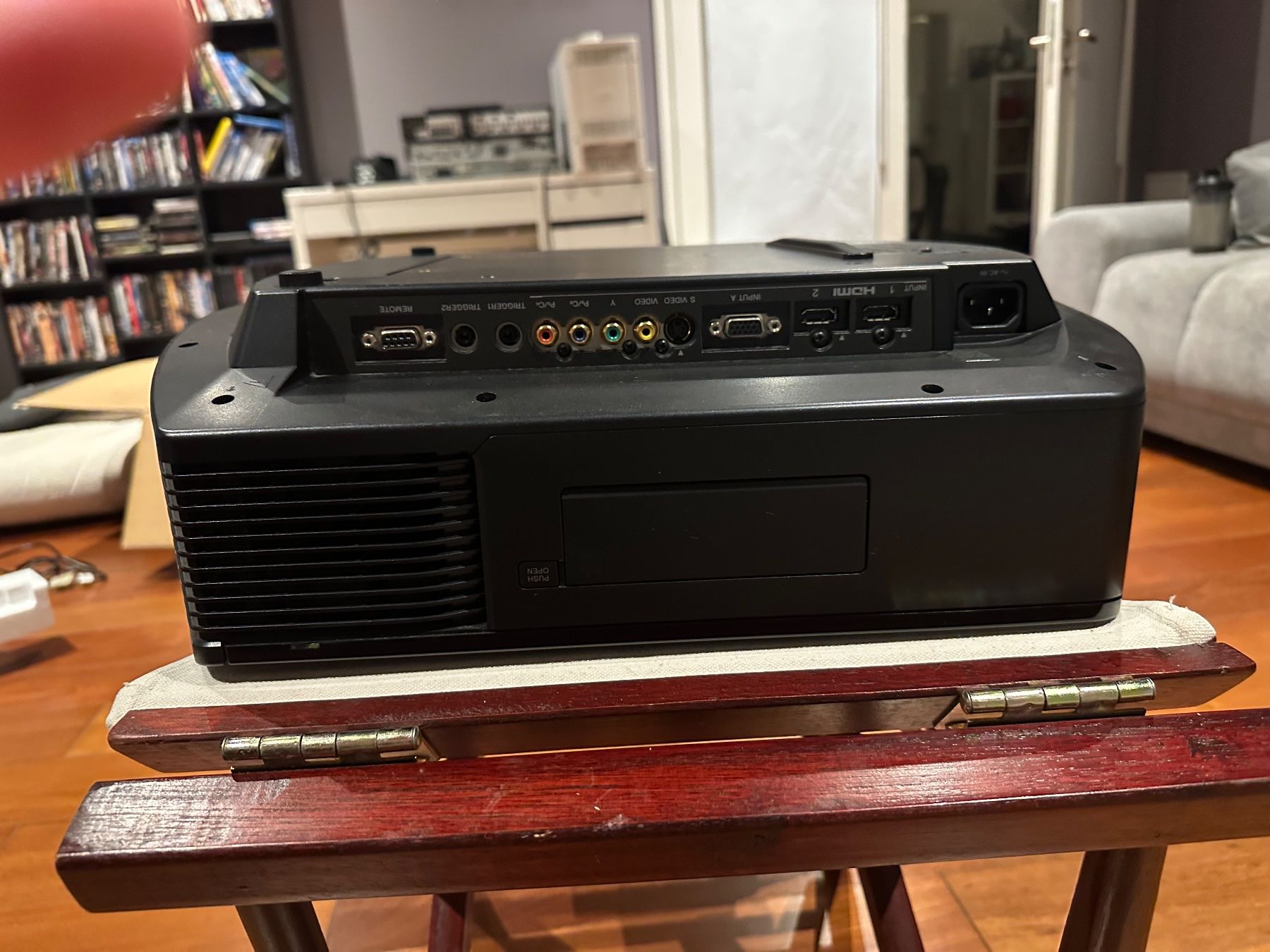 Sony Home Cinema: Pack Home Cinéma - Projecteur Sony + Système Bose + Blu-ray – Usato da Gland venduto da valentin_bes 2