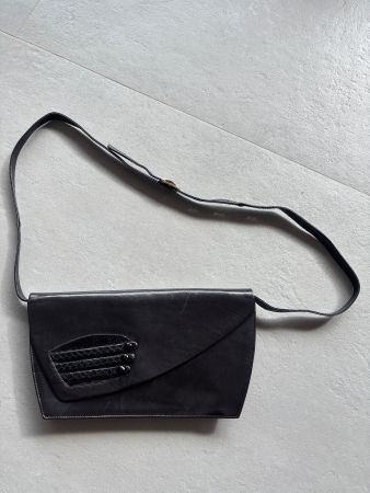 Kleine schwarze Handtasche