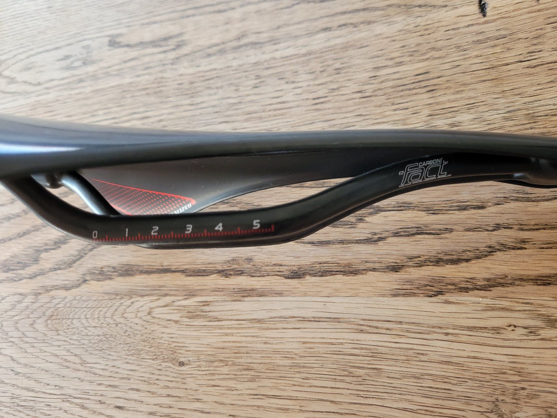 Ersatzteile: Specialized Toupe Carbon Sattel – Gebraucht aus Rechthalten von Strike10 2